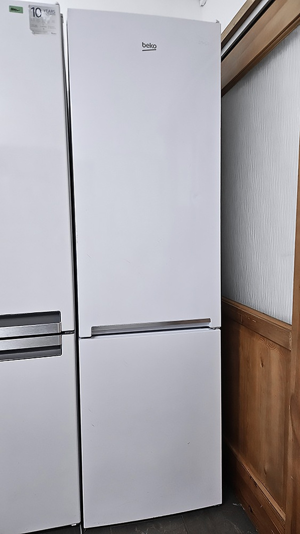 Lednice s mrazákem BEKO - NO FROST, kombinovaná – Lednice s mrazákem | Elektro Bazar Liberec